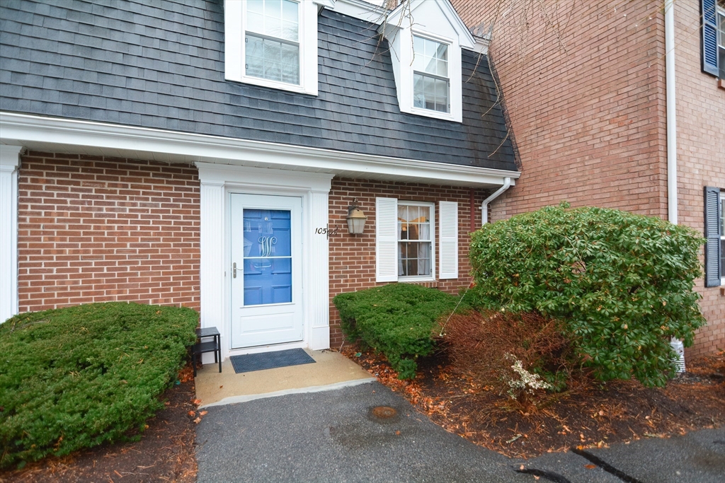 105 Erin Road, Unit 105 Stoughton, MA 02072 - Photo 3 of 42 Gallery Image 3