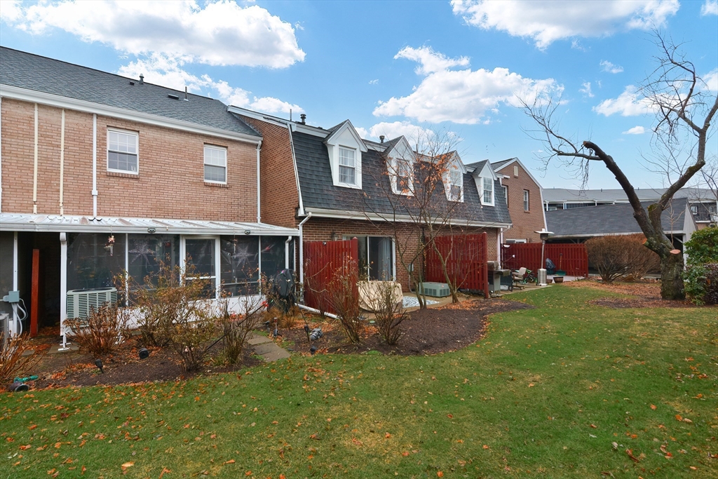 105 Erin Road, Unit 105 Stoughton, MA 02072 - Photo 36 of 42 Gallery Image 36