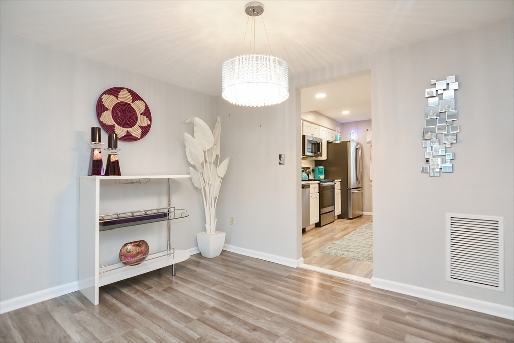 105 Erin Road, Unit 105 Stoughton, MA 02072 - Photo 7 of 42 Gallery Image 7