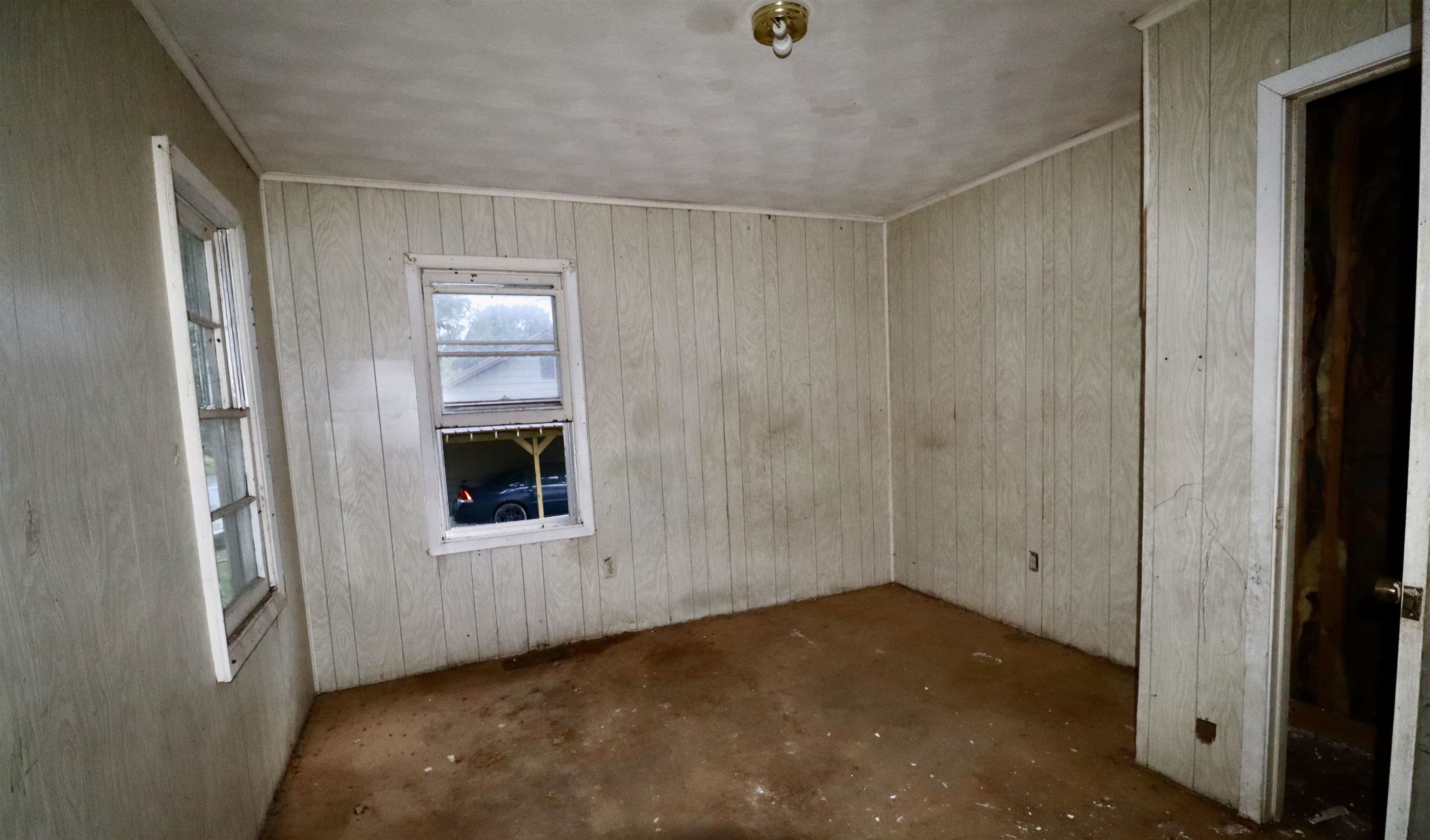 224 Kellar Avenue Ripley, TN 38063 - Photo 18 of 26 a view of an empty room with a window
