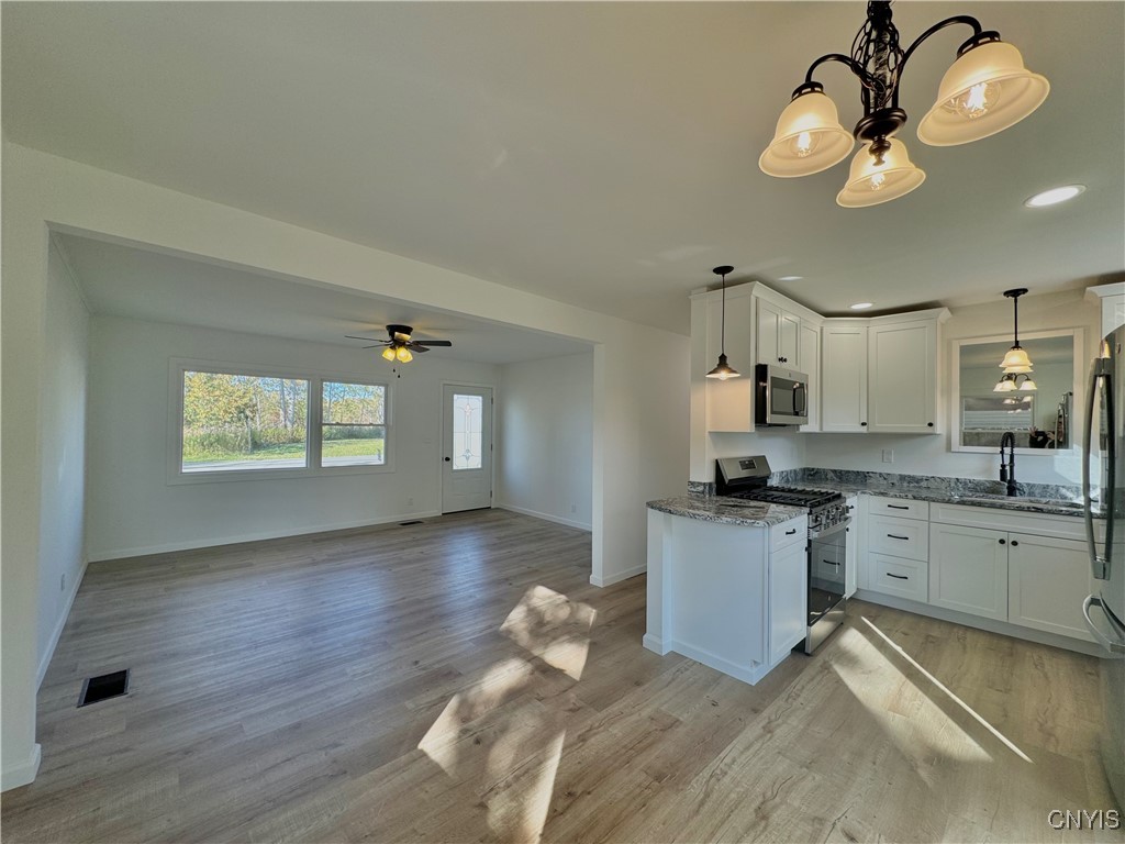 1008 West Thomas Street Rome, NY 13440 - Photo 4 of 17