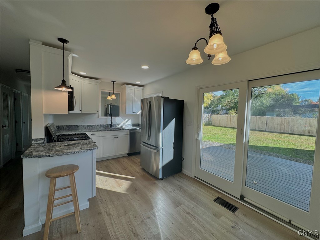 1008 West Thomas Street Rome, NY 13440 - Photo 5 of 17