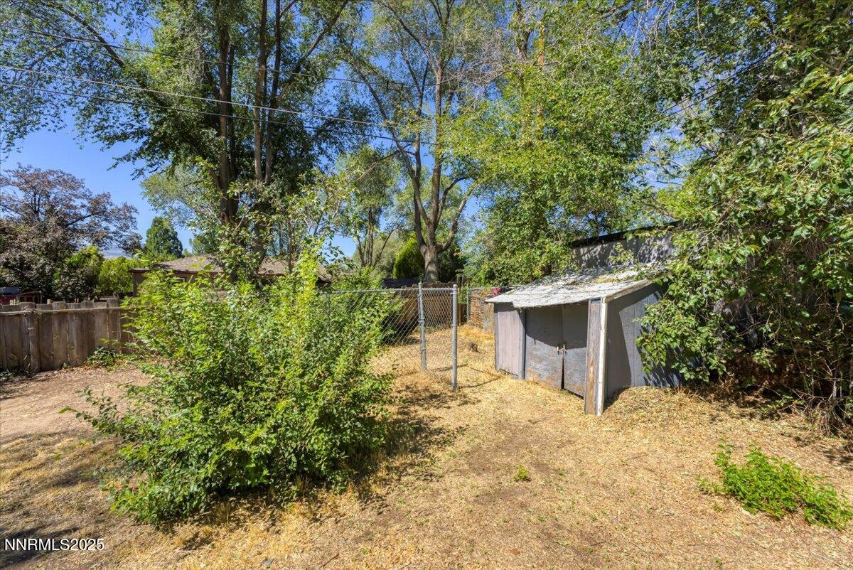 1765 Harold Drive Reno, NV 89503 - Photo 19 of 22 Rear yard3