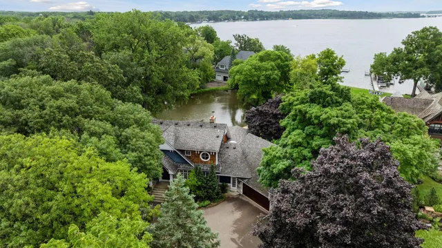 $15,000 | 3135 A Shore Drive North, Wayzata, MN 55391