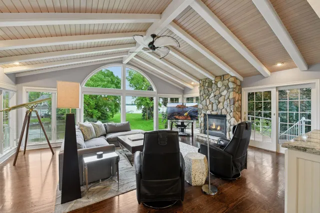 $15,000 | 3135 A Shore Drive North, Wayzata, MN 55391