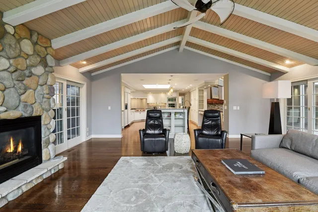 $15,000 | 3135 A Shore Drive North, Wayzata, MN 55391