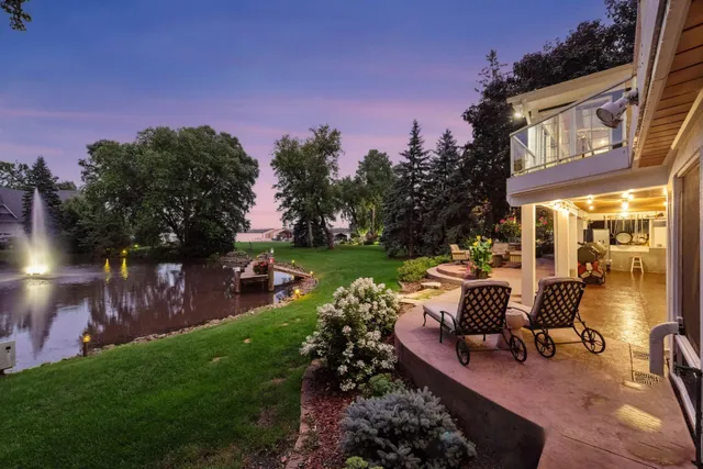 $15,000 | 3135 A Shore Drive North, Wayzata, MN 55391