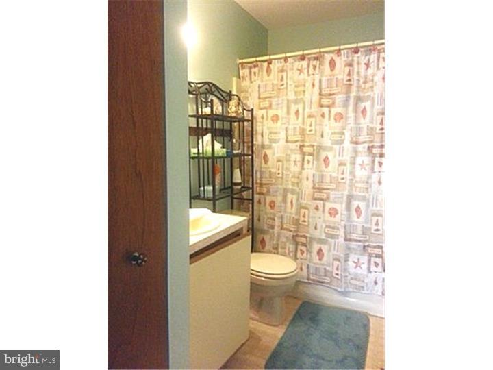22 Blue Grass Road Clementon, NJ 08021 - Photo 17 of 25