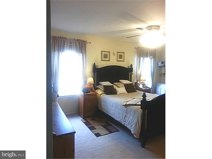 22 Blue Grass Road Clementon, NJ 08021 - Photo 20 of 25