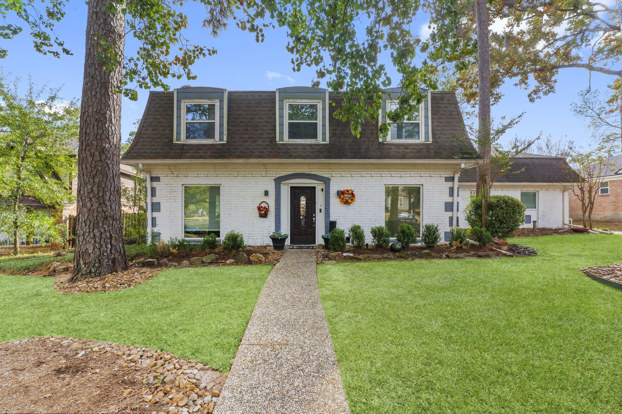 Grass enhanced by photographers