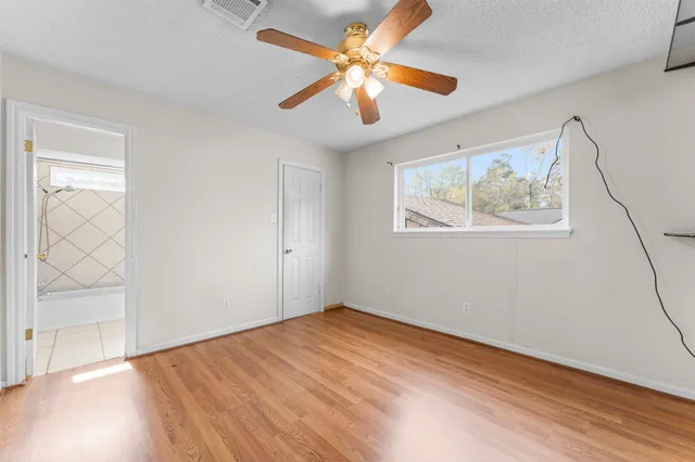 $300,000 | 6107 Jadecrest Court, Spring, TX 77389