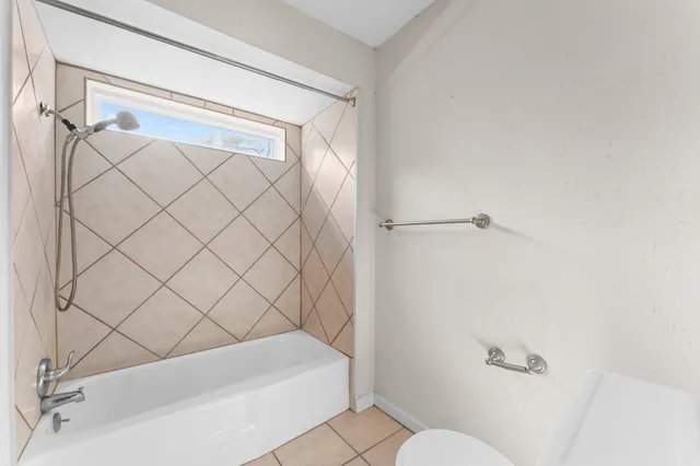 $300,000 | 6107 Jadecrest Court, Spring, TX 77389