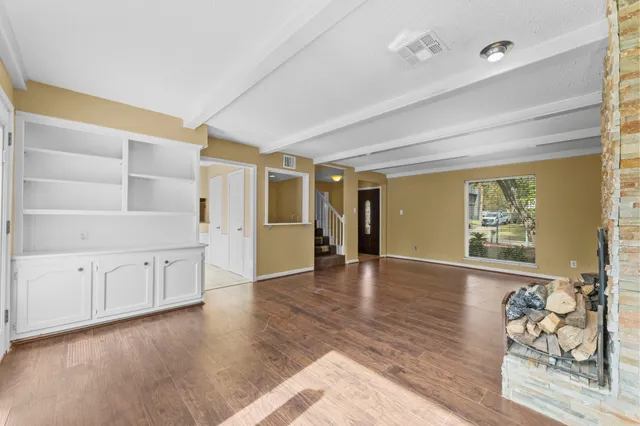 $300,000 | 6107 Jadecrest Court, Spring, TX 77389