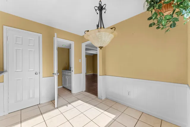 $300,000 | 6107 Jadecrest Court, Spring, TX 77389