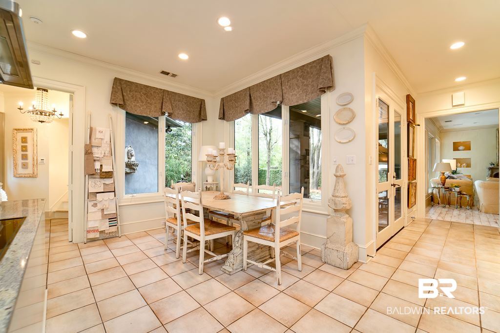 212 Kingswood Court Mobile, AL 36608 - Photo 10 of 32
