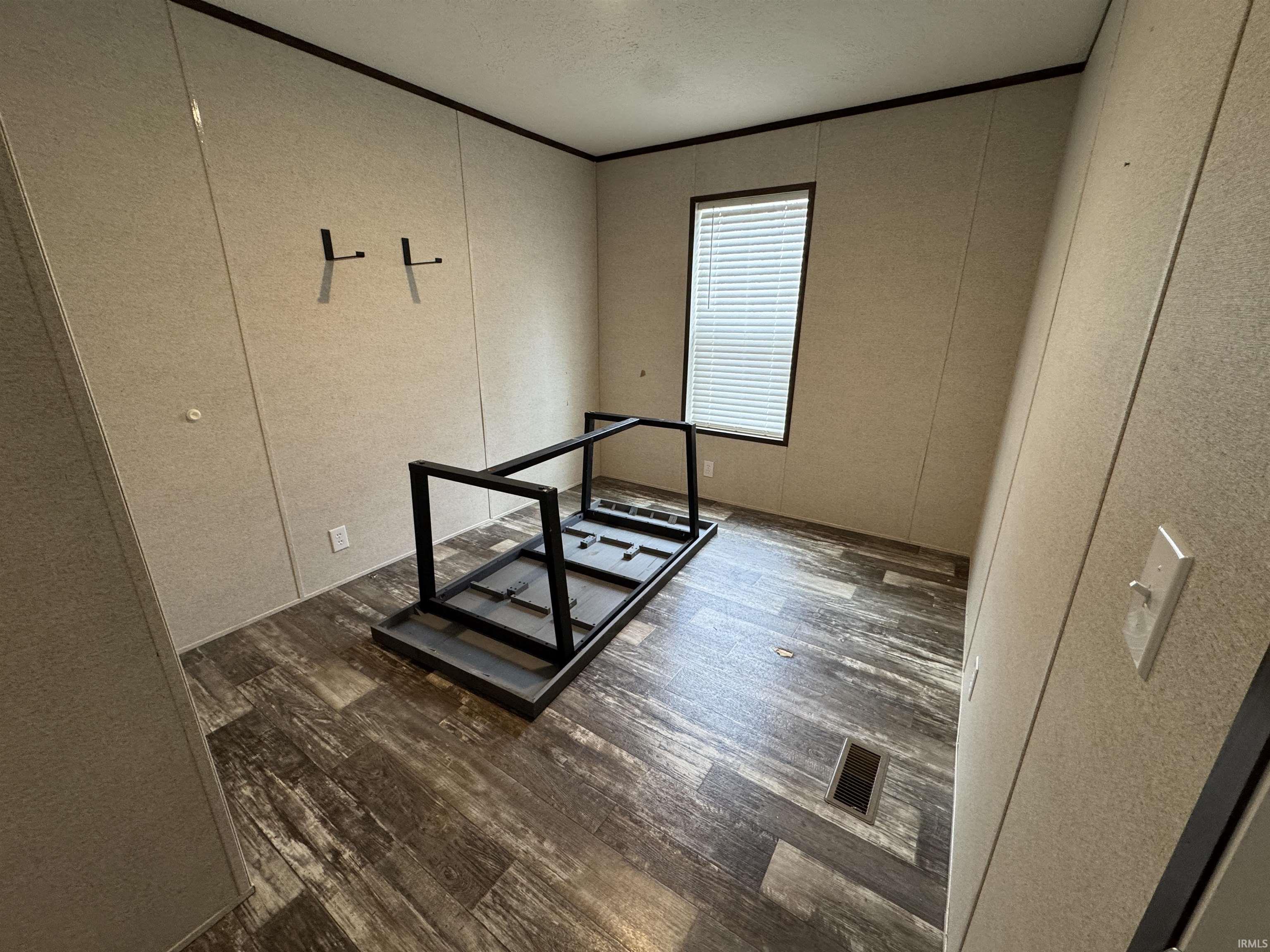 9123 East Pine Road Bloomfield, IN 47424 - Photo 17 of 23