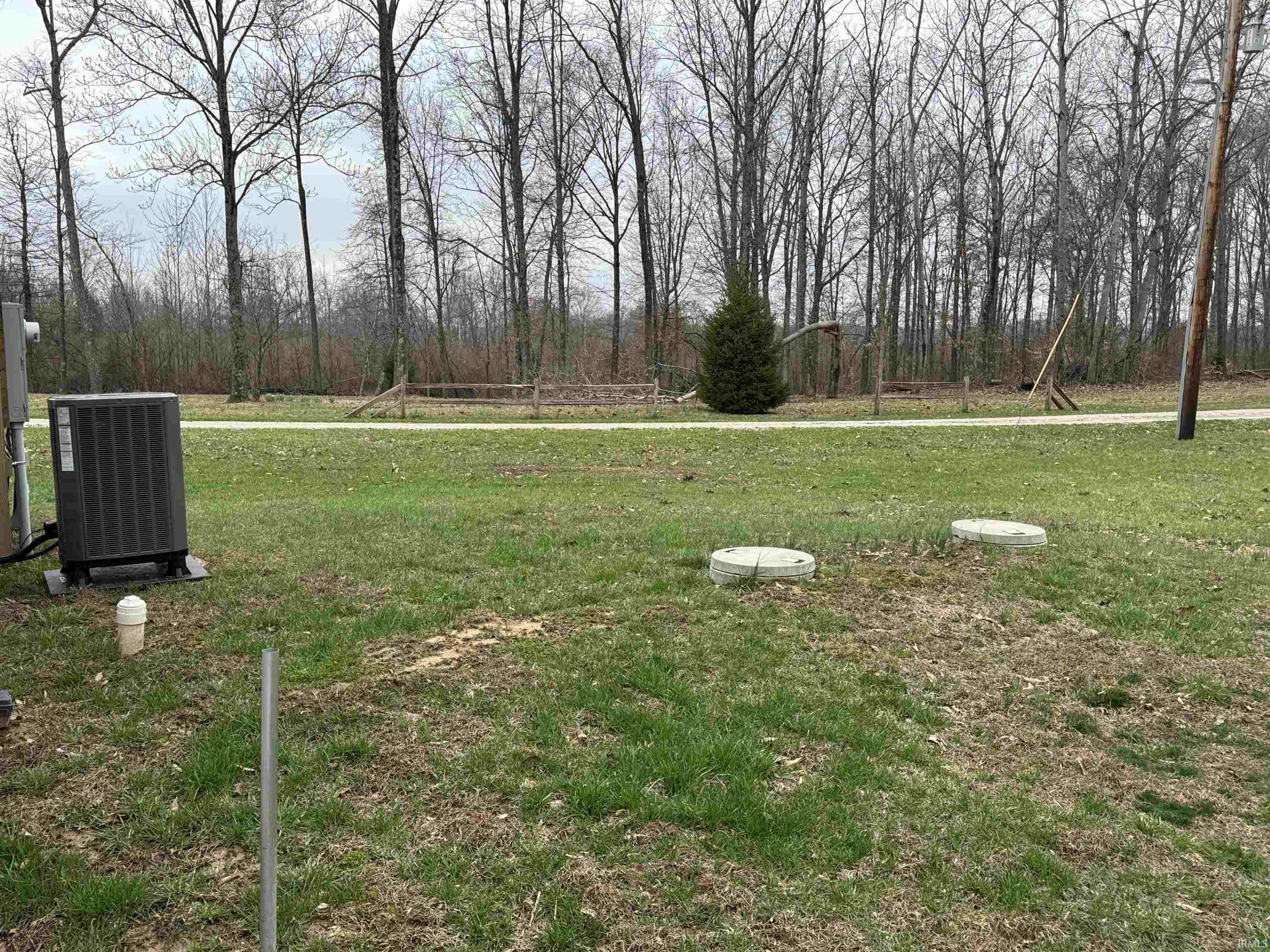 9123 East Pine Road Bloomfield, IN 47424 - Photo 21 of 23