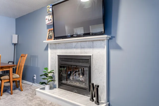 $179,900 | 2939 Byron Center Avenue Southwest, Unit A, Wyoming, MI 49519