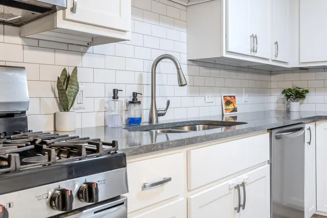 $179,900 | 2939 Byron Center Avenue Southwest, Unit A, Wyoming, MI 49519