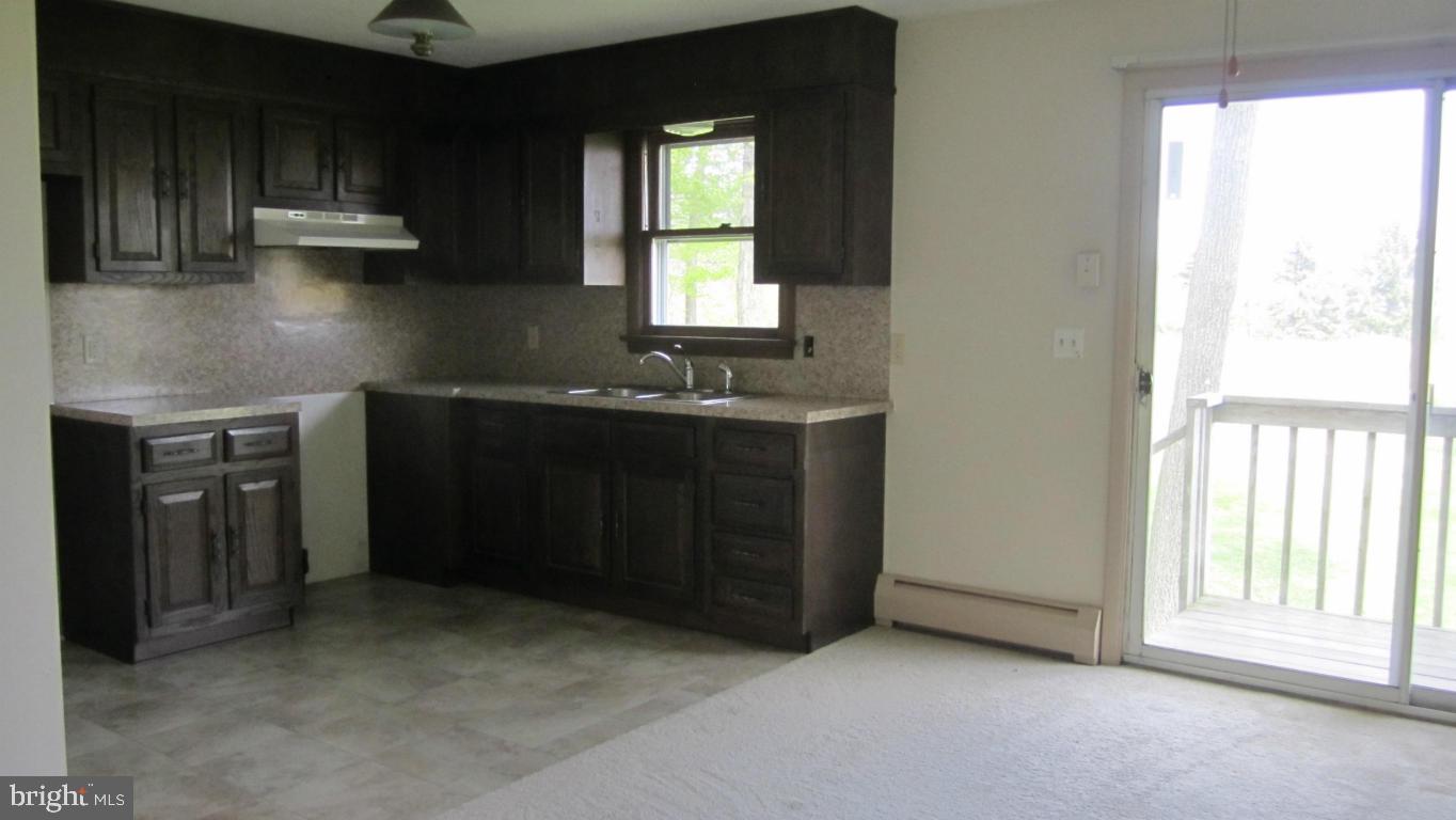 312 Golf Road Myerstown, PA 17067 - Photo 9 of 17 Gallery Image 9