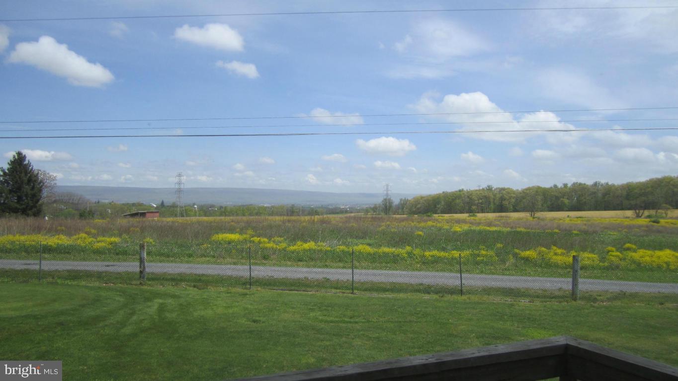 312 Golf Road Myerstown, PA 17067 - Photo 10 of 17 Gallery Image 10
