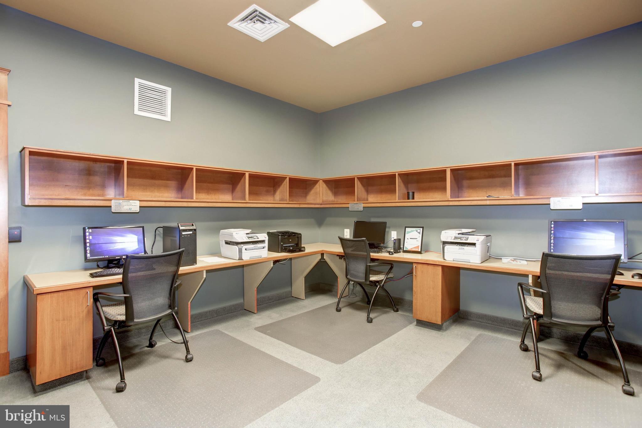 11800 Sunset Hills Road, Unit 314 Reston, VA 20190 - Photo 9 of 53 Community