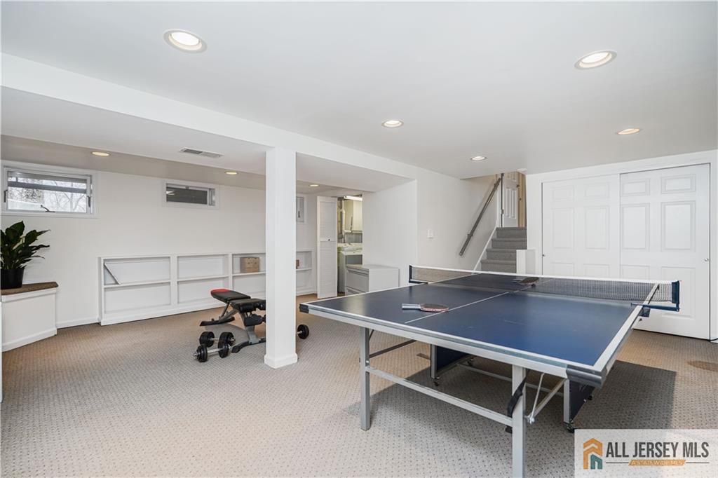 11 Agate Road East Brunswick, NJ 08816 - Photo 38 of 49