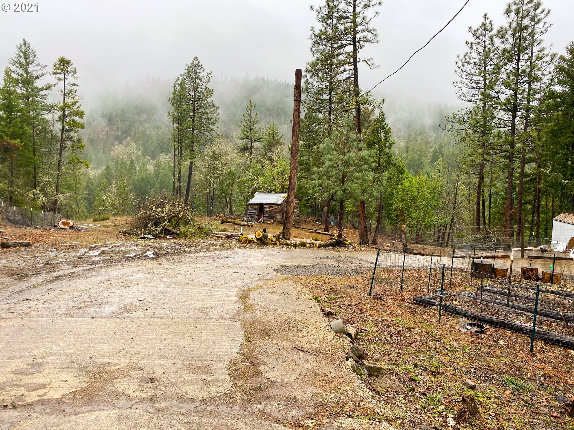 11000 East Antelope Road Eagle Point, OR 97524 - Photo 22 of 27