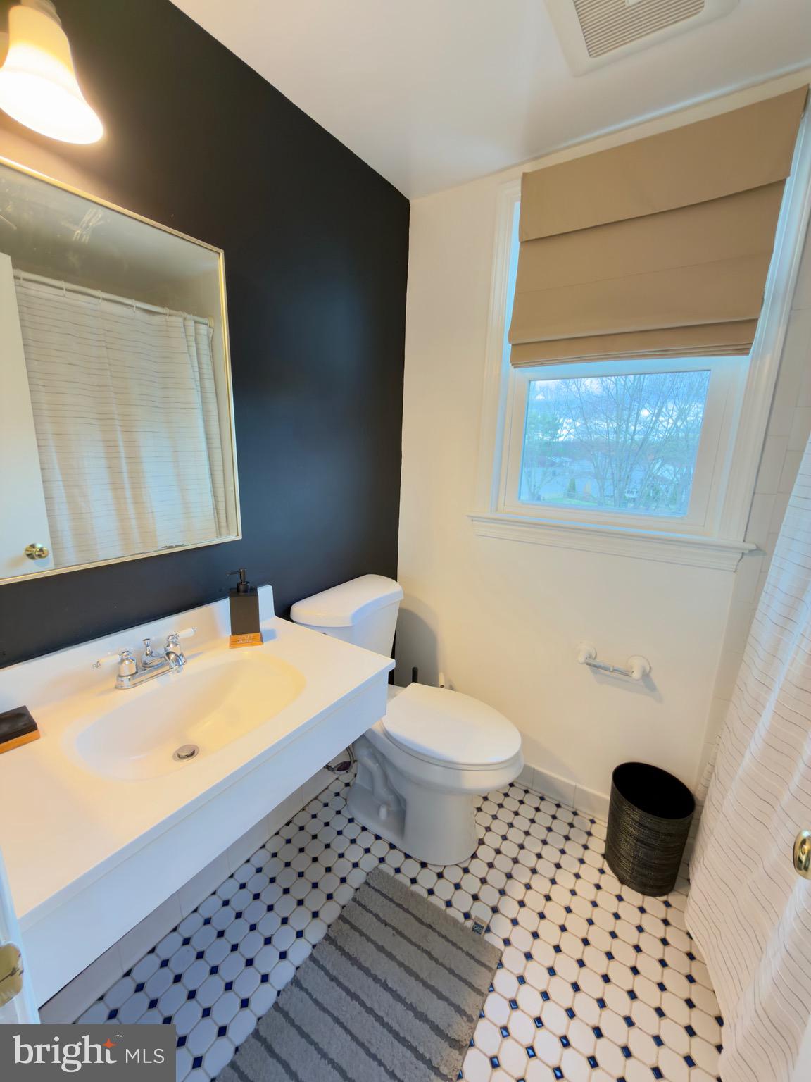 16720 Longdraft Road Gaithersburg, MD 20878 - Photo 25 of 40 Full Bath Second Floor