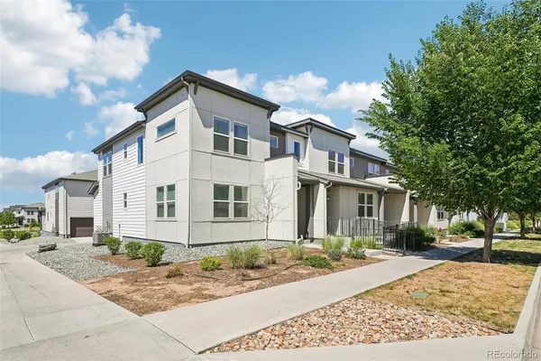 $380,000 | 16021 East 47th Place, Denver, CO 80239