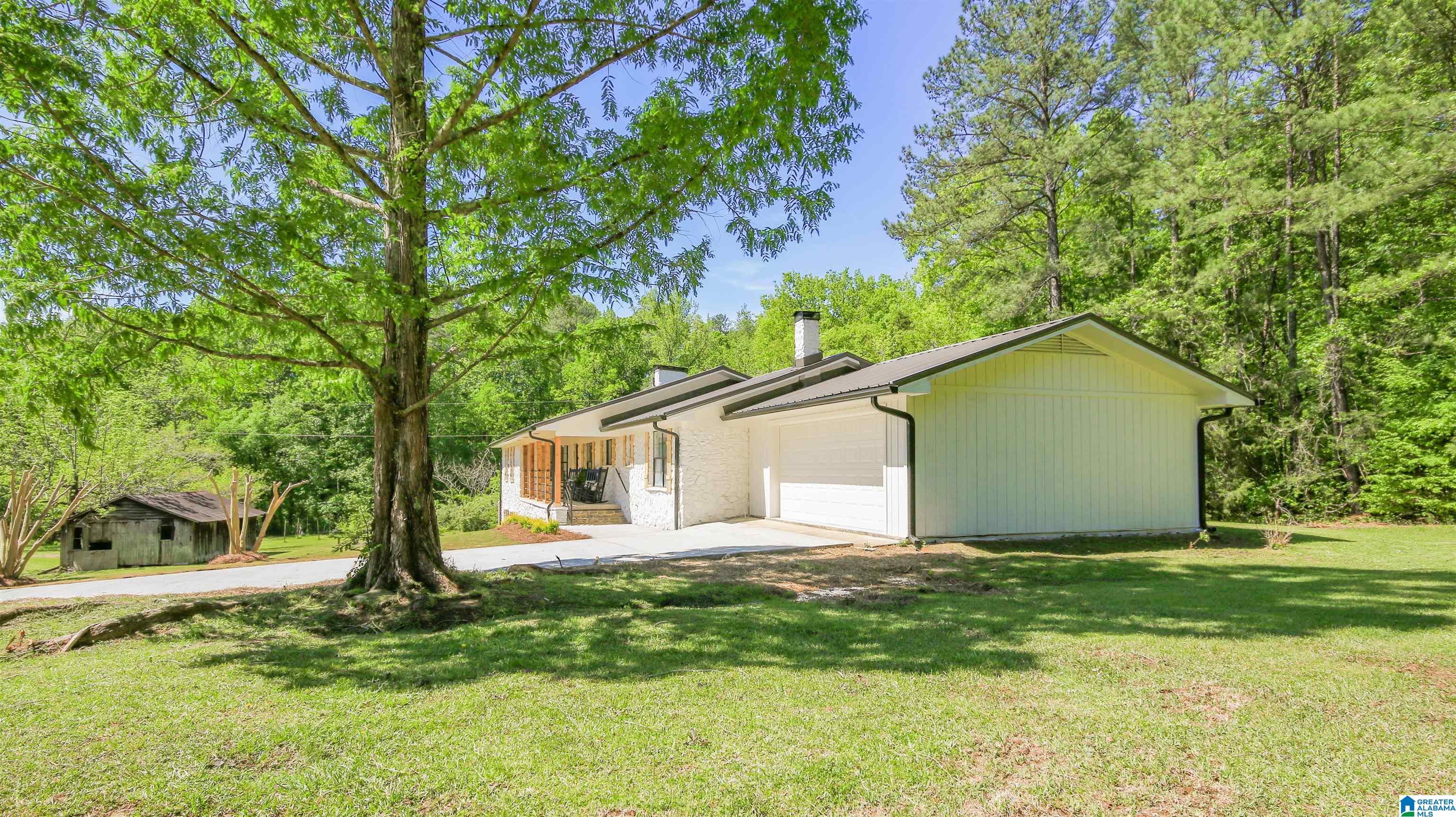 1453 Crawford Cove Road Springville, AL 35146 - Photo 7 of 51
