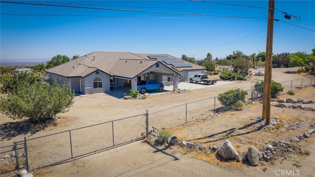 1220 Smoke Tree Road Pinon Hills, CA 92372 - Photo 3 of 46 Gallery Image 3