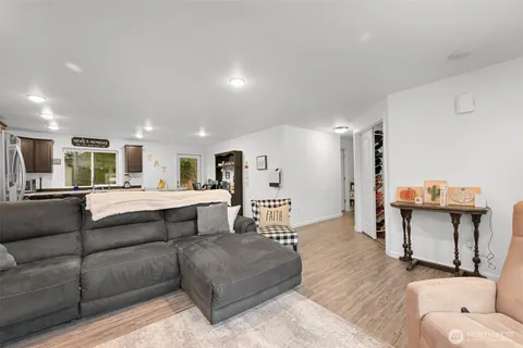 $750,000 | 859 East 51st Street, Bellingham, WA 98226