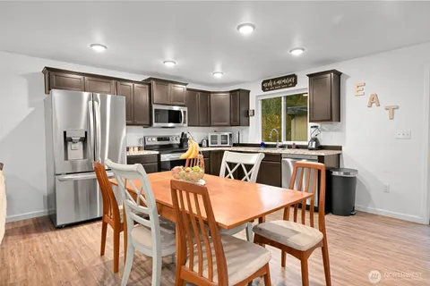 $750,000 | 859 East 51st Street, Bellingham, WA 98226