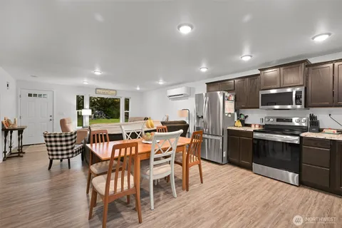 $750,000 | 859 East 51st Street, Bellingham, WA 98226