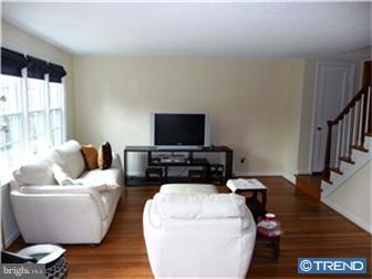 2206 Robin Road Wilmington, DE 19803 - Photo 2 of 9 Gallery Image 2