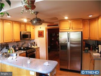 2206 Robin Road Wilmington, DE 19803 - Photo 3 of 9 Gallery Image 3