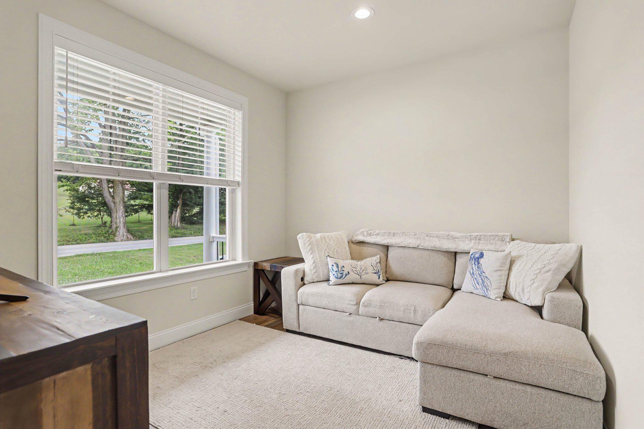 40 Butter Road York, PA 17404 - Photo 6 of 38 Bright and inviting corner retreat.