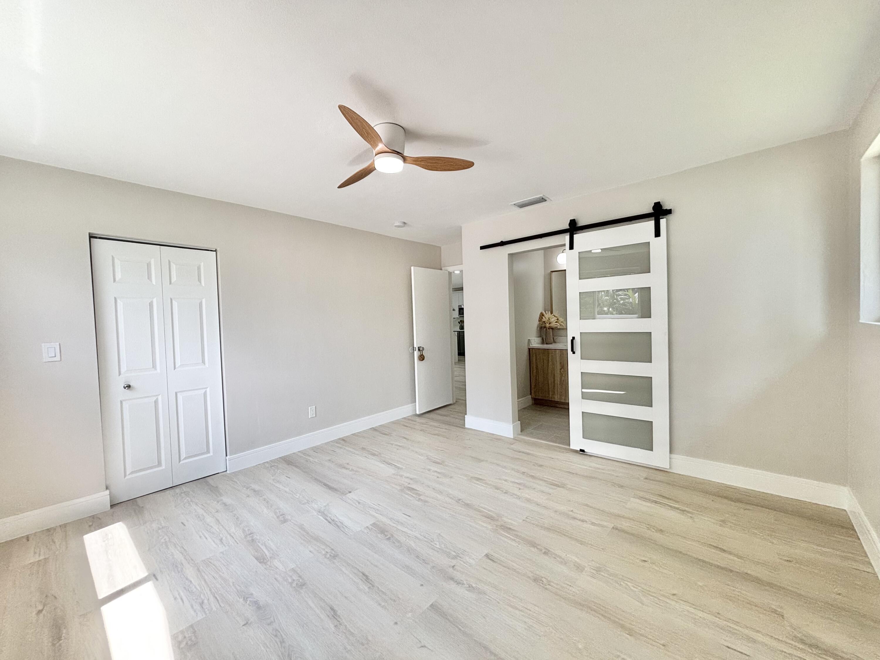 421 Southeast Edgewood Drive Stuart, FL 34996 - Photo 20 of 57 IMG_0261