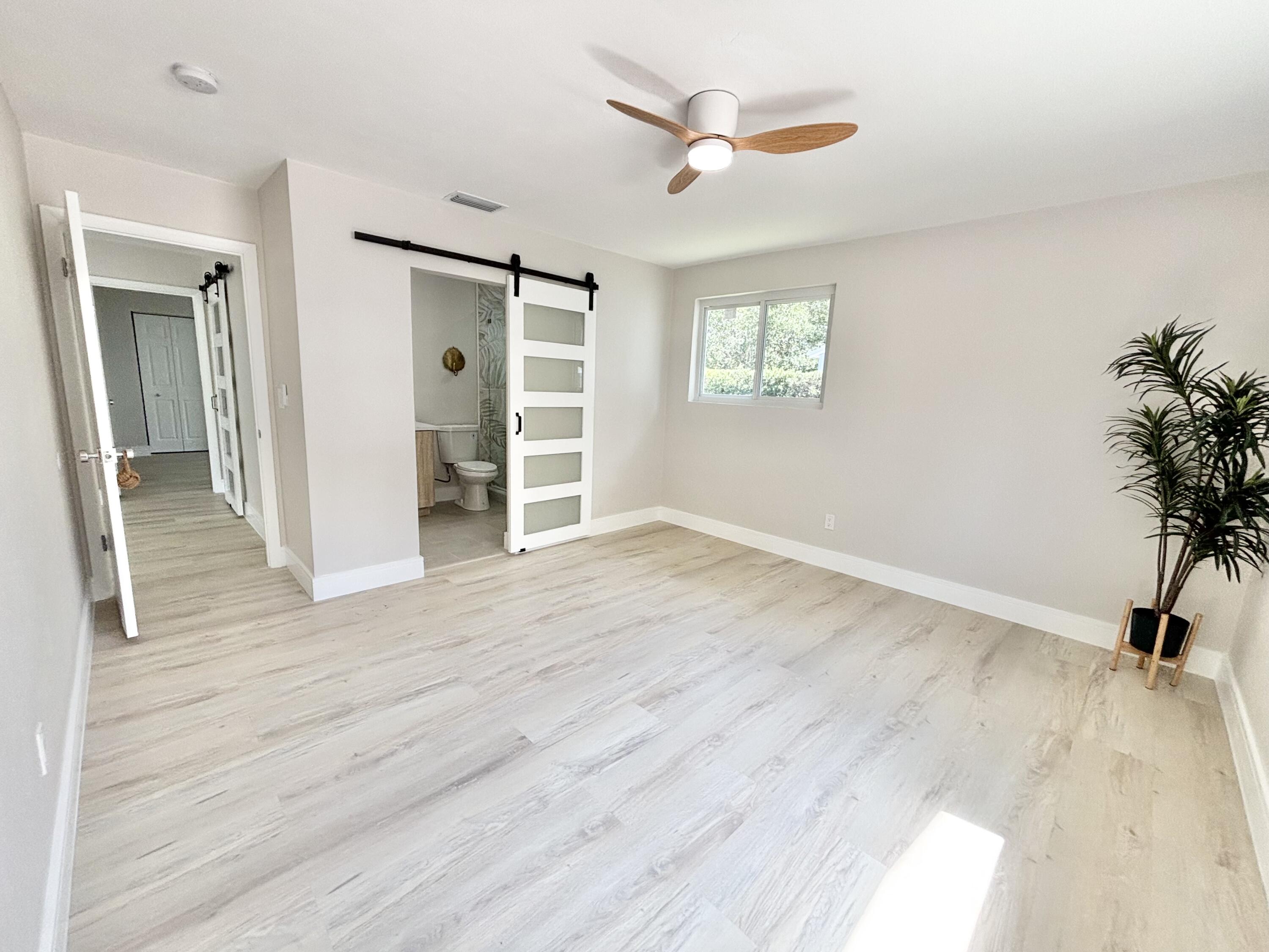 421 Southeast Edgewood Drive Stuart, FL 34996 - Photo 22 of 57 IMG_0263