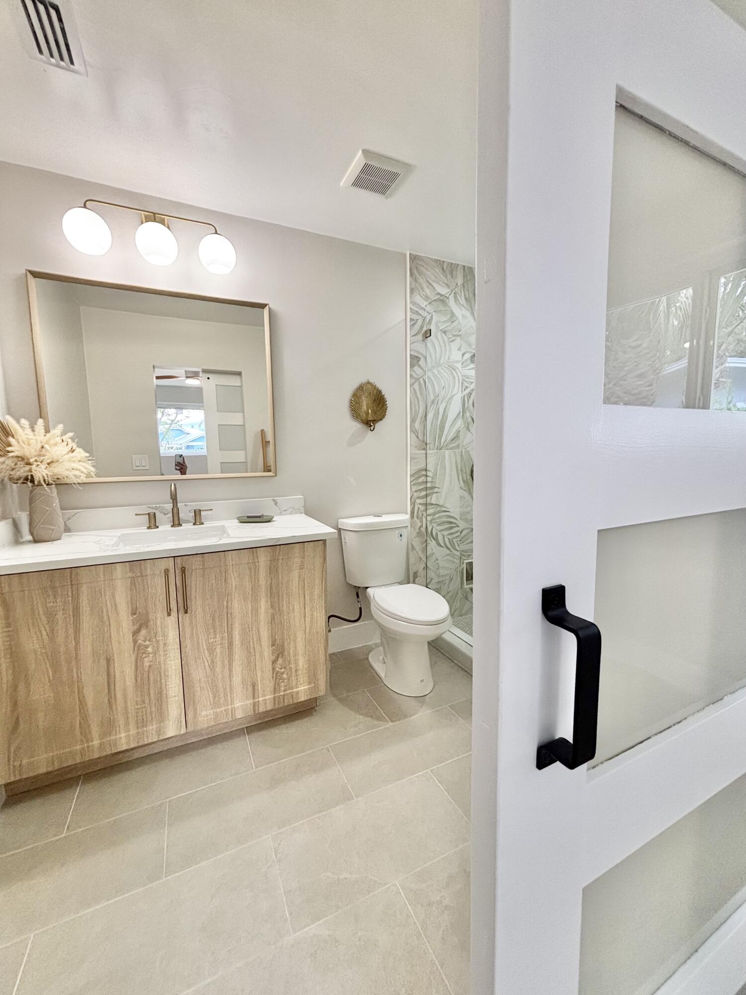 421 Southeast Edgewood Drive Stuart, FL 34996 - Photo 23 of 57 IMG_0265