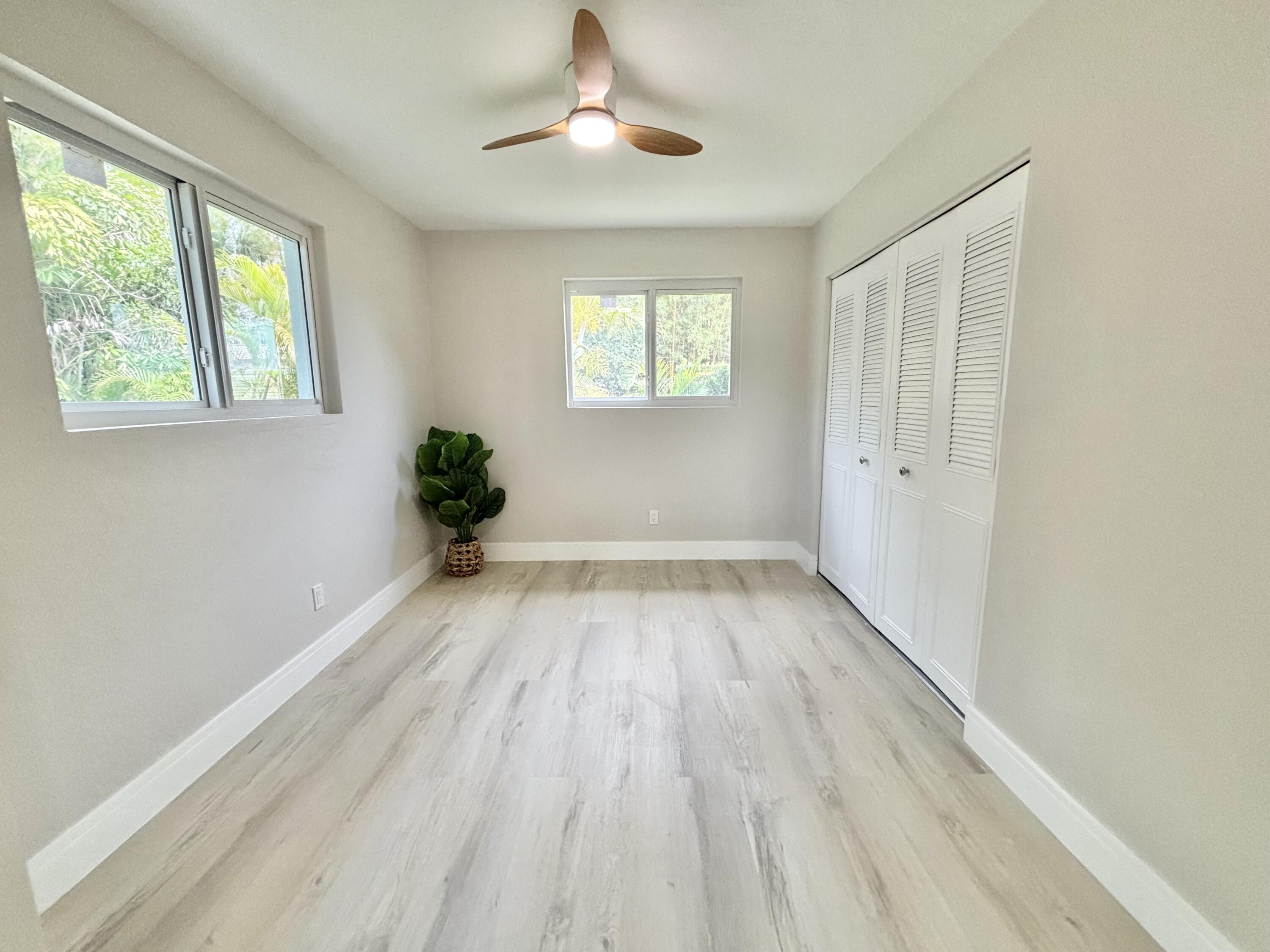 421 Southeast Edgewood Drive Stuart, FL 34996 - Photo 38 of 57 IMG_0282