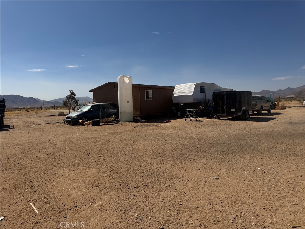 1 North Side Road Lucerne Valley, CA 92356 - Photo 6 of 23 Gallery Image 6