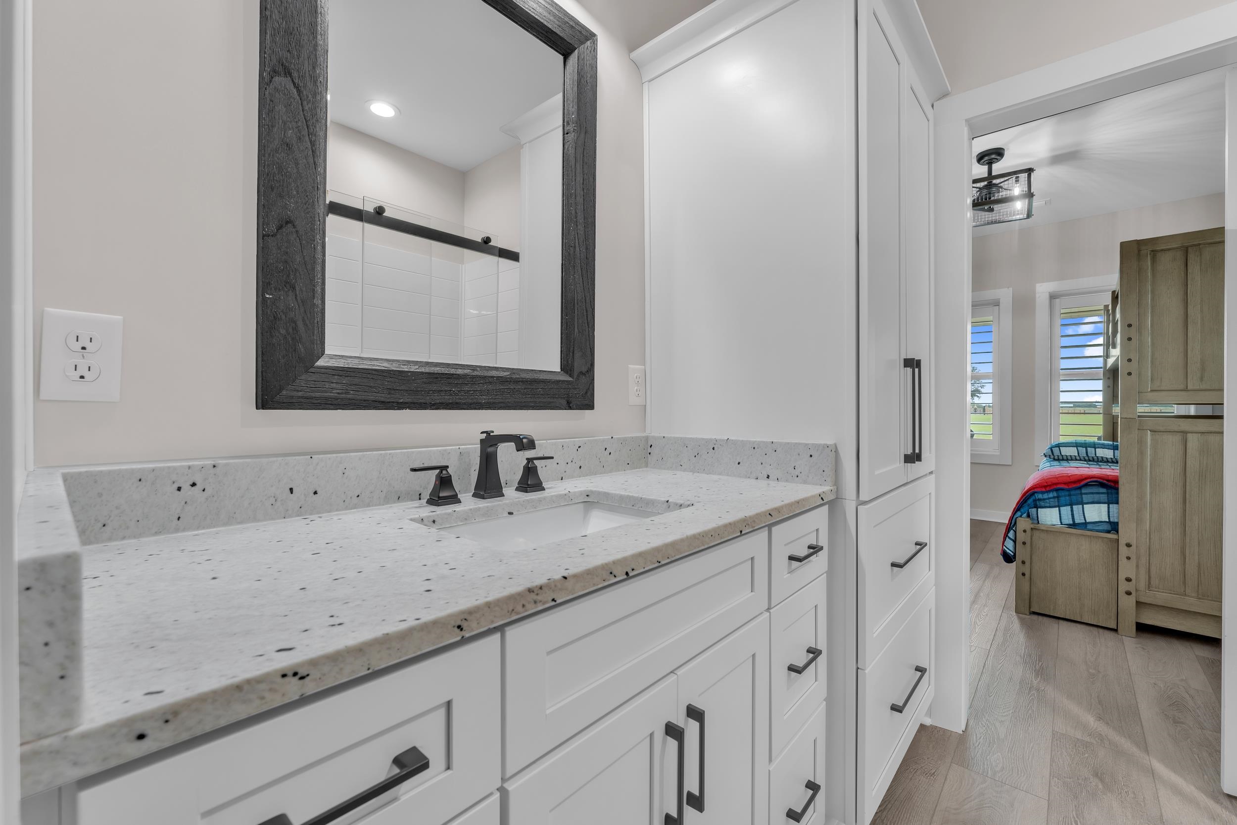 22592 Pastoral Lane Foley, AL 36535 - Photo 20 of 45 Bathroom