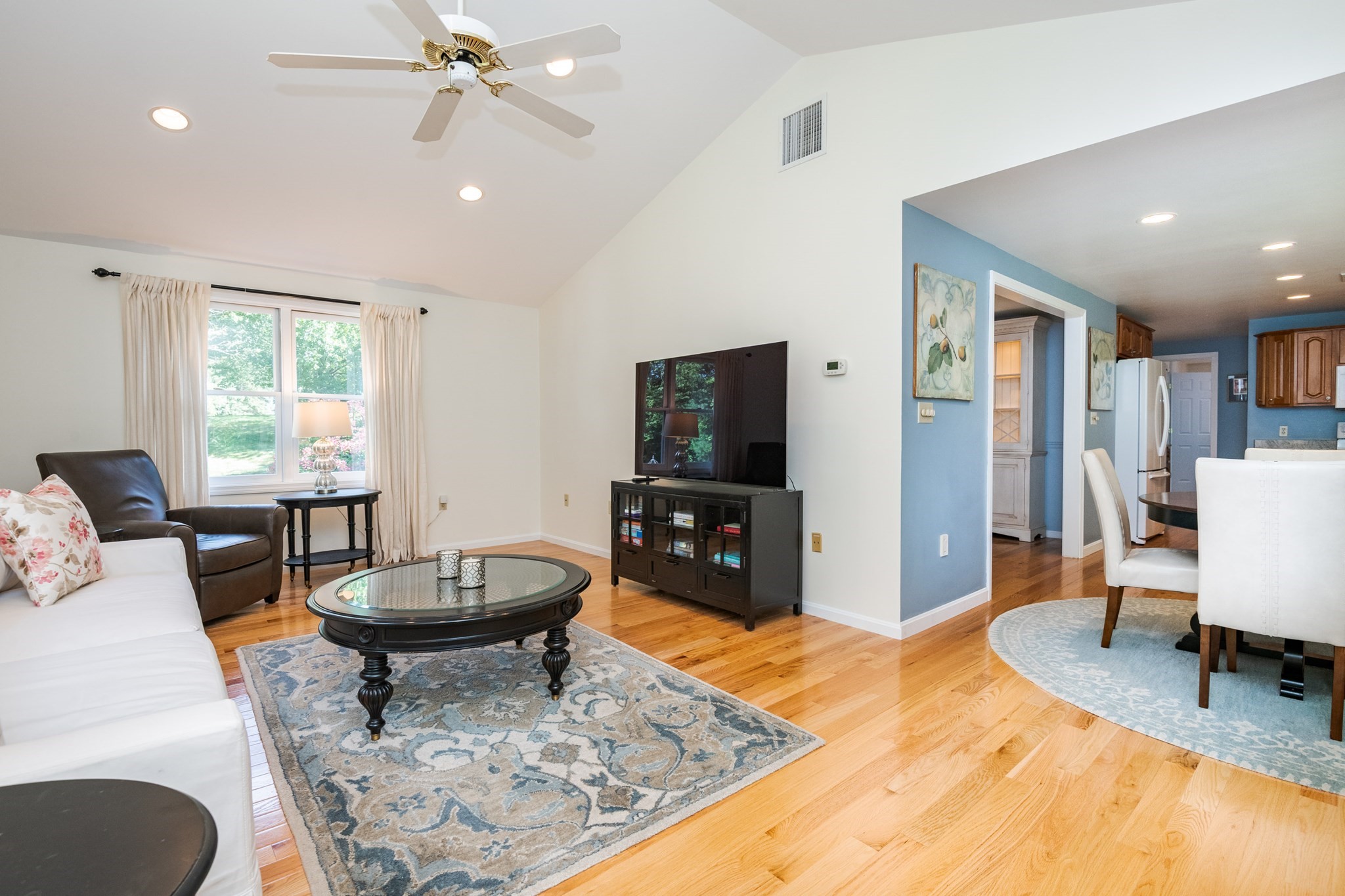 11 Currier Road Middleton, MA 01949 - Photo 23 of 40 Gallery Image 23