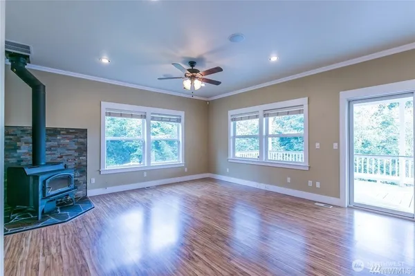 $3,495 | 16619 249th Street East, Orting, WA 98360