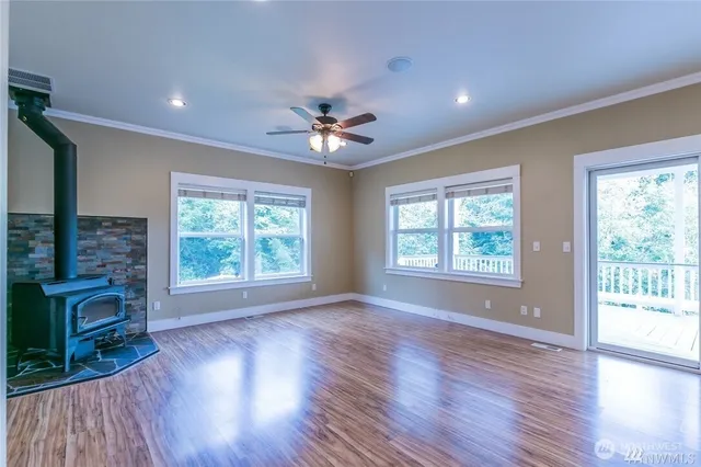 $3,495 | 16619 249th Street East, Orting, WA 98360