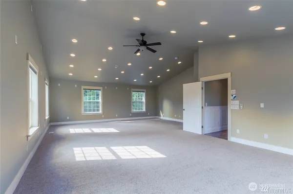 $3,495 | 16619 249th Street East, Orting, WA 98360