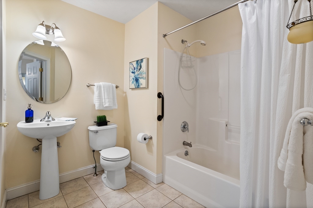 86 Summer Road, Unit 86 Boxborough, MA 01719 - Photo 19 of 41