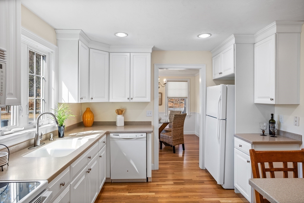 86 Summer Road, Unit 86 Boxborough, MA 01719 - Photo 8 of 41